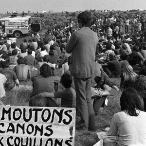 Tous au Larzac (01)