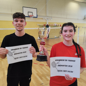 Lycée professionnel Coëtlogon - UNSS - Tournoi de badminton (02)
